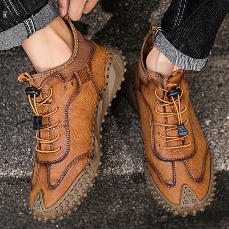 【49% OFF】 Men's hand-stitched leather casual sneakers🔥Buy 2 pairs,Free Shipping 🔥